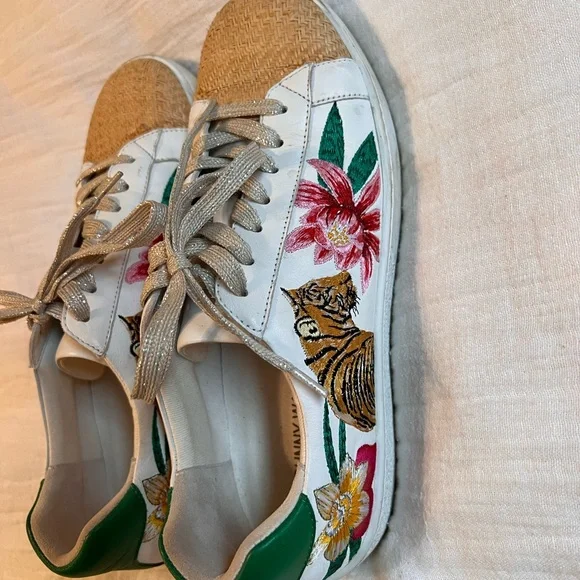 Johnny Was Tiger Lily Shoes - Picture 4 of 7